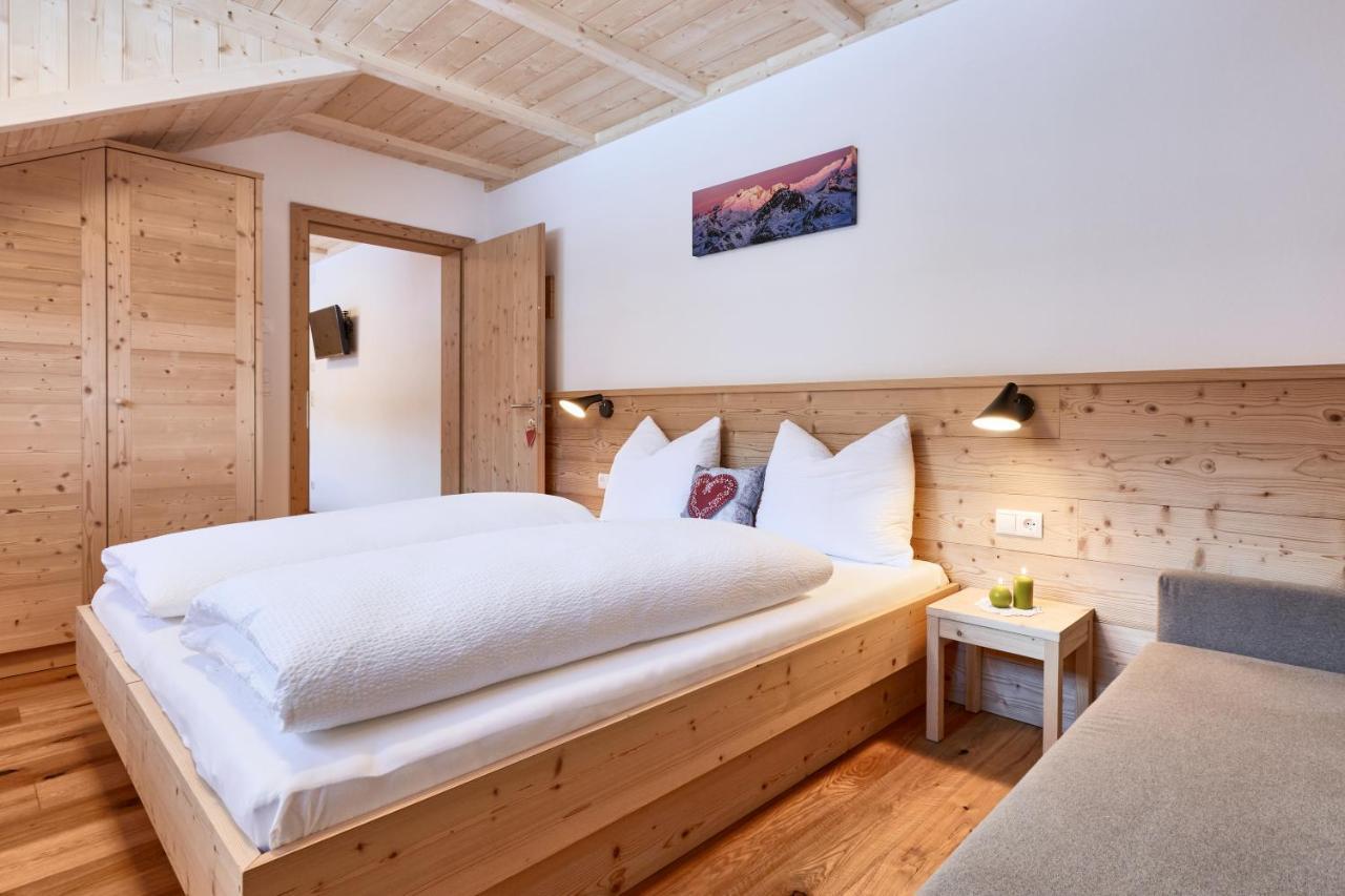 Huberhof Apartment San Lorenzo di Sebato Bagian luar foto